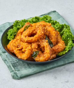 Fried Calamari with Golden Salted Egg by 8 crabs