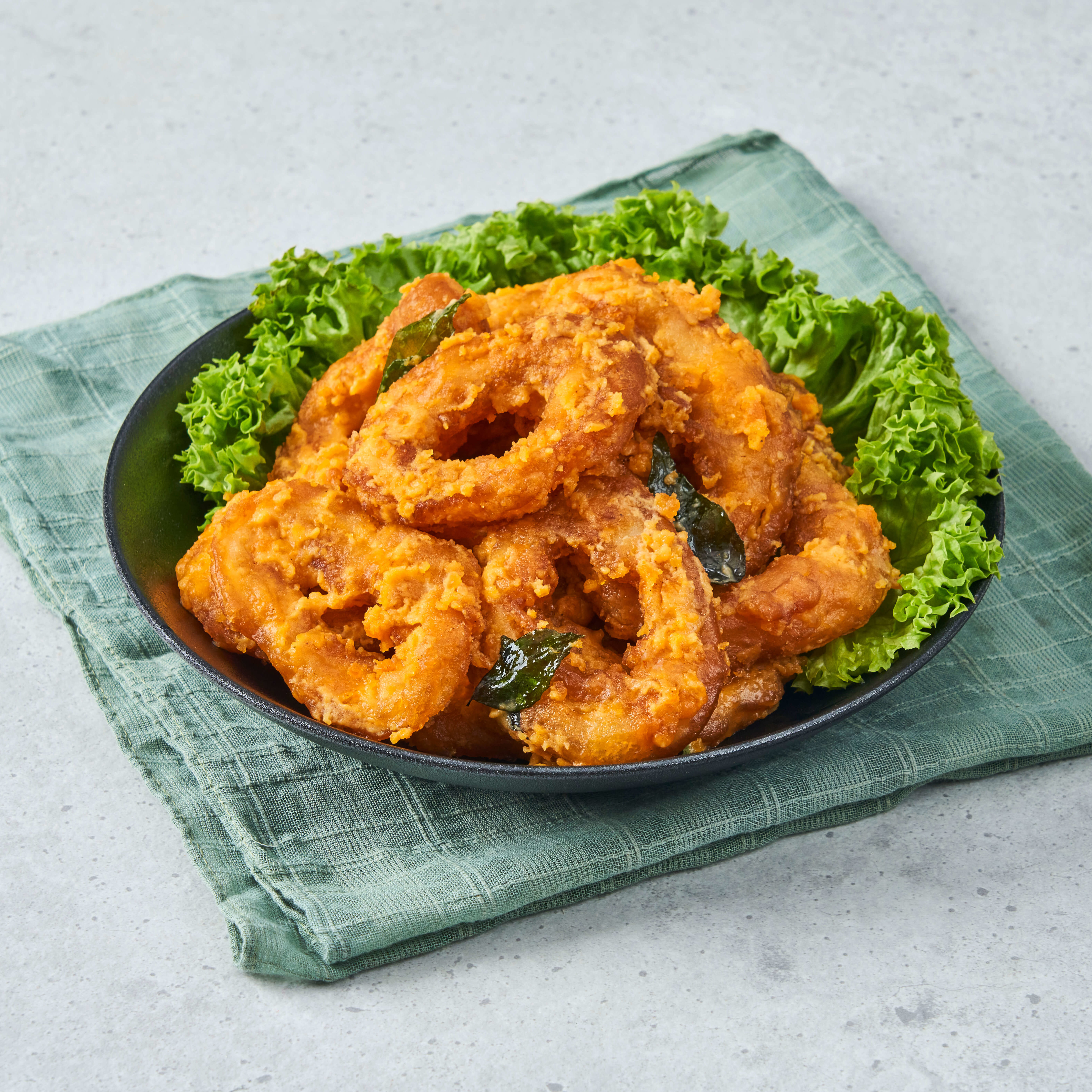 Fried Calamari with Golden Salted Egg by 8 crabs